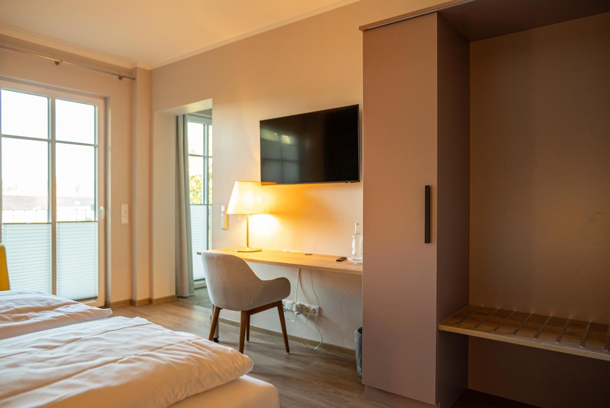 Hotel Seeblick Thuelsfeld Bagian luar foto