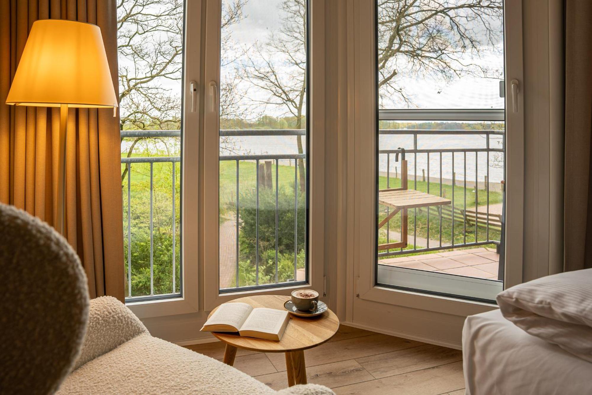 Hotel Seeblick Thuelsfeld Bagian luar foto